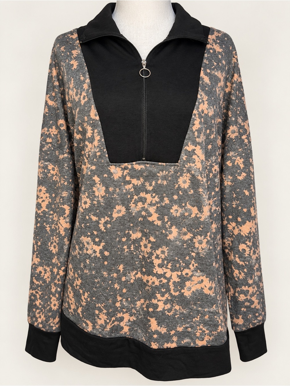 Cuddl Duds 3X Floral 1/4 Zip Pullover Top Gray Peach Black Plus Size